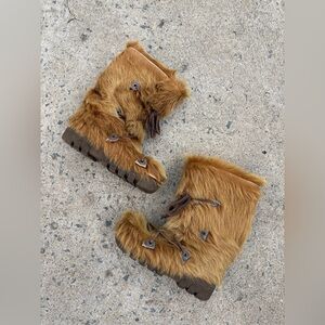 Vintage Niakuk Fur Yeti Boots